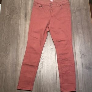 Old Navy Rockstar Super Skinny